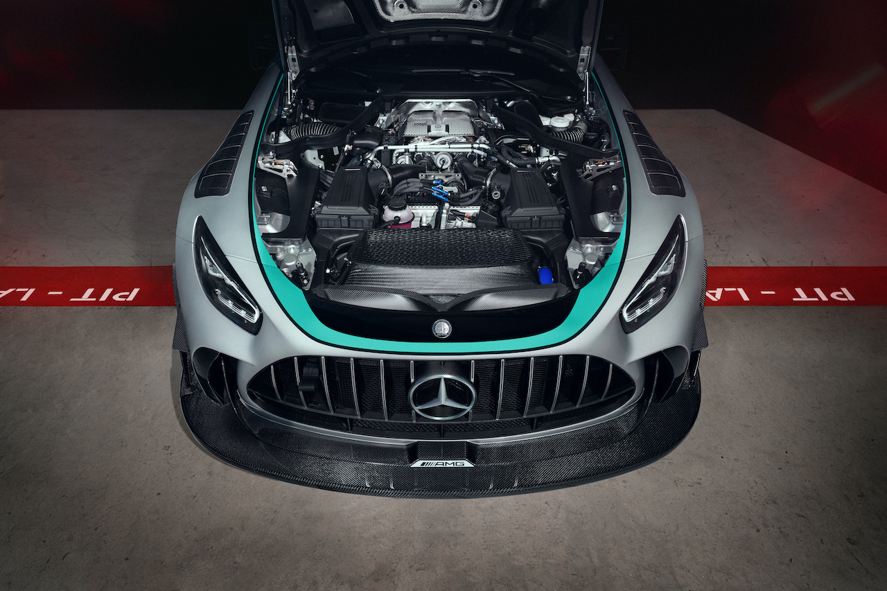 pi_mercedes_amg_20250904_gt2editionw16_05